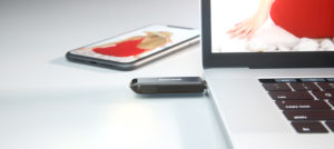 SanDisk iXpand Flash Drive Luxe